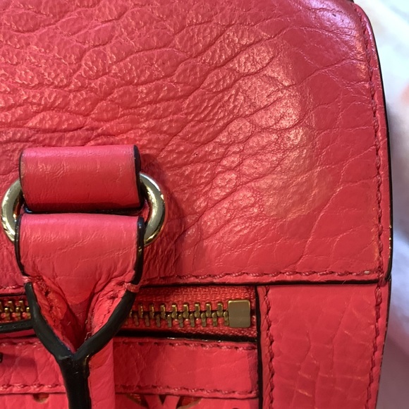 Coral Kate Spade handbag with strap - Picture 3 of 4